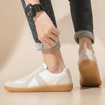 Tenis de gamuza para mujer – perfil delgado y cordones