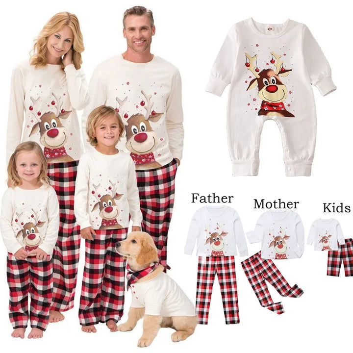 Pijamas familiares navideños con renos – incluye mascota