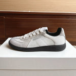 German Army Trainer unisex – gamuza, suela de goma y estilo vintage