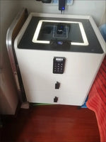 Mesa de noche inteligente de madera con carga inalámbrica y LED táctil de 3 colores