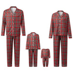 Pijamas familiares navideños a cuadros rojos – camisa y pantalón