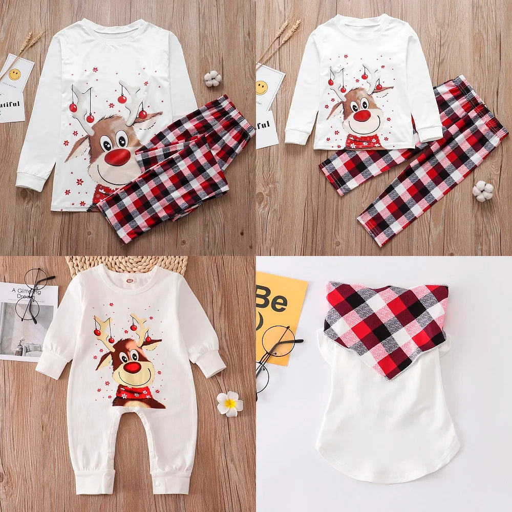 Pijamas familiares navideños con renos – incluye mascota